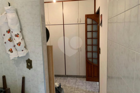 Sobrado à venda com 2 quartos, sendo 1 suíte, em Cupecê, São Paulo, SP