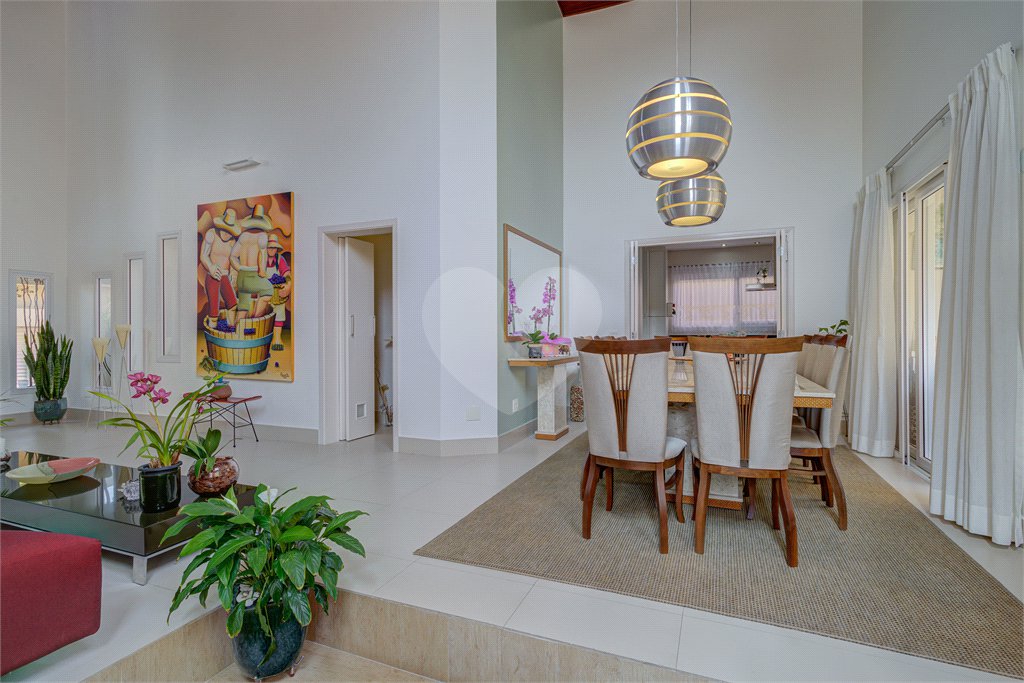 Casa de Vila à venda com 4 suítes em Jardim dos Estados, São Paulo, SP