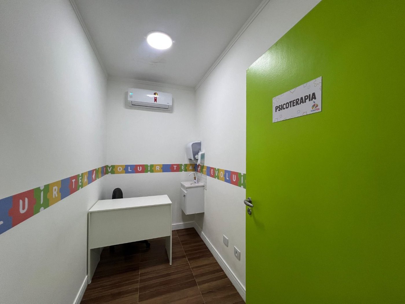 Casa para alugar, 390 m² por R$ 19.500,00 - Encruzilhada - Santos/SP