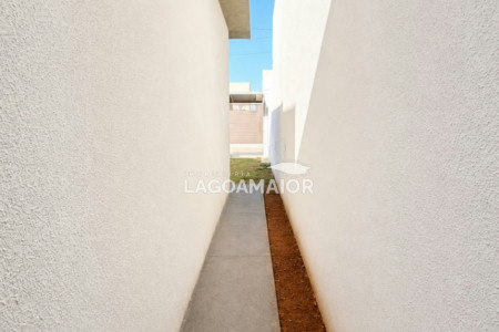 Casa à venda com 2 quartos em Jardim dos Ipes, Três Lagoas, MS