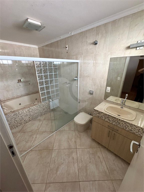 Casa à venda com 4 quartos, sendo 1 suíte, em Jardim das Samambaias, Jundiaí, SP
