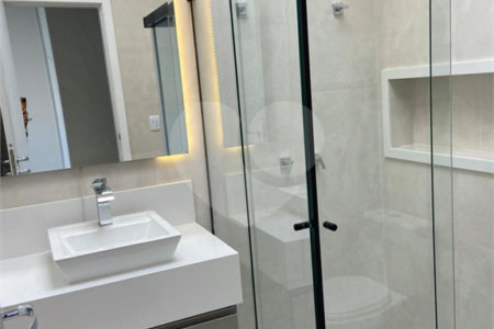 Casa à venda com 3 suítes no condomínio Residencial Maria Dulce, Indaiatuba - SP