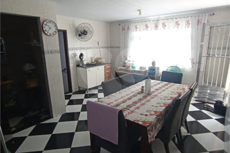 Casa à venda com 4 quartos, sendo 1 suíte, em Campo Grande, Rio de Janeiro, RJ
