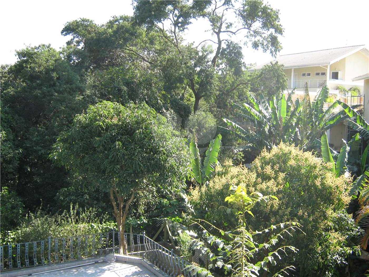 Casa à venda com 4 quartos, sendo 2 suítes, no condomínio Estância Marambaia, Vinhedo - SP