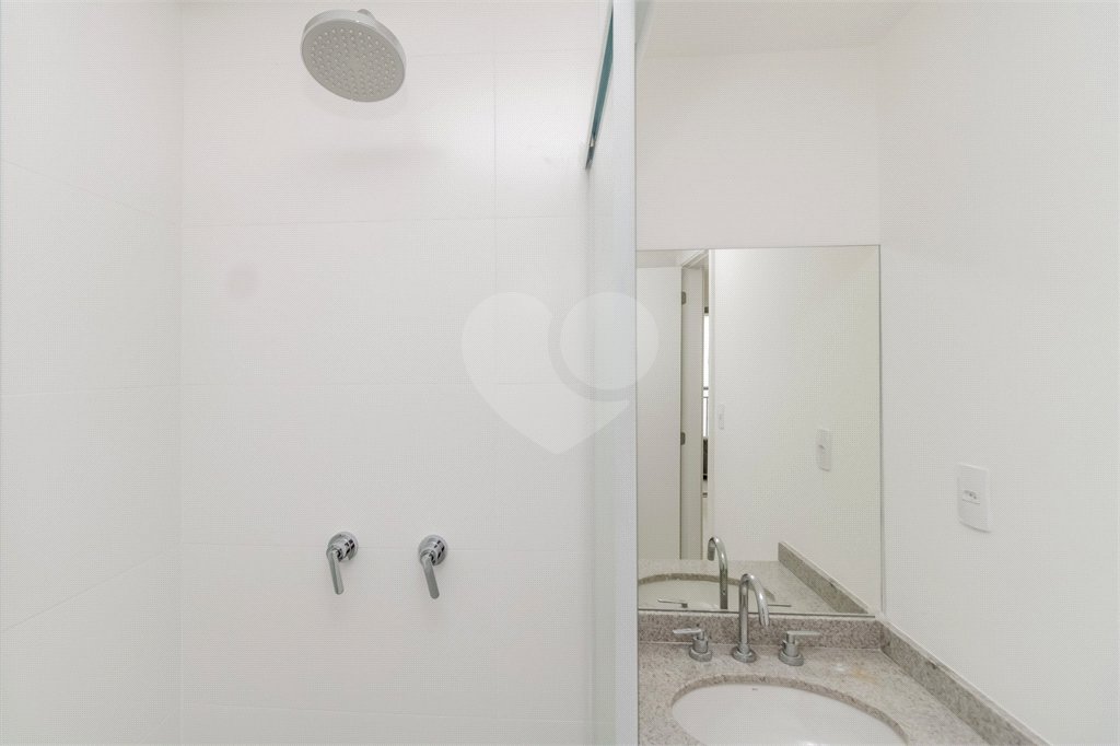 Apartamento à venda com 1 quarto em Moema, São Paulo, SP