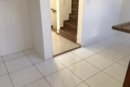 Sobrado à venda com 2 suítes em Jardim Monte Kemel, São Paulo, SP