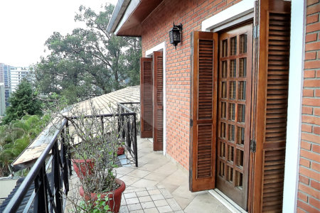 Casa à venda com 4 suítes em Real Parque, São Paulo, SP
