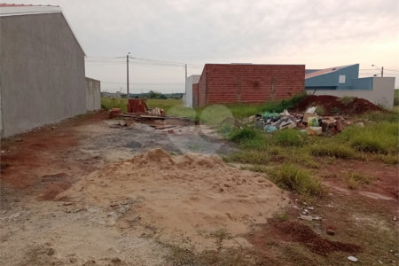 Terreno à venda com 2 quartos em Parque Itapê, Itapetininga, SP