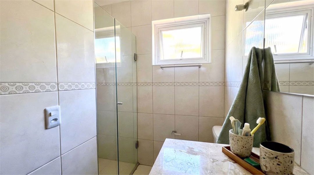 Apartamento com 3 dormitórios à venda, 87 m² por R$ 450.000,00 - Jardim Três Marias - Guarujá/SP