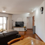 Apartamento à venda com 3 suítes em Aclimação, São Paulo, SP