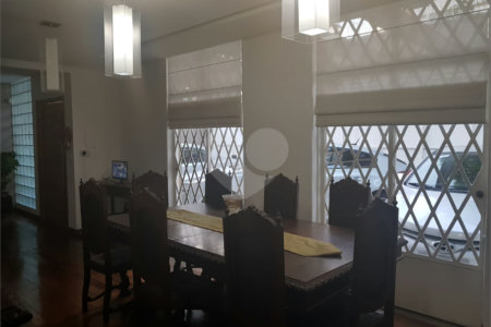 Casa à venda com 3 suítes em Vila Congonhas, São Paulo, SP
