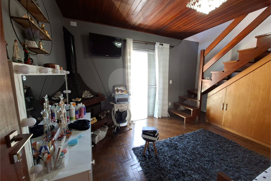 Sobrado à venda com 2 quartos, sendo 1 suíte, em Horto Florestal, São Paulo, SP