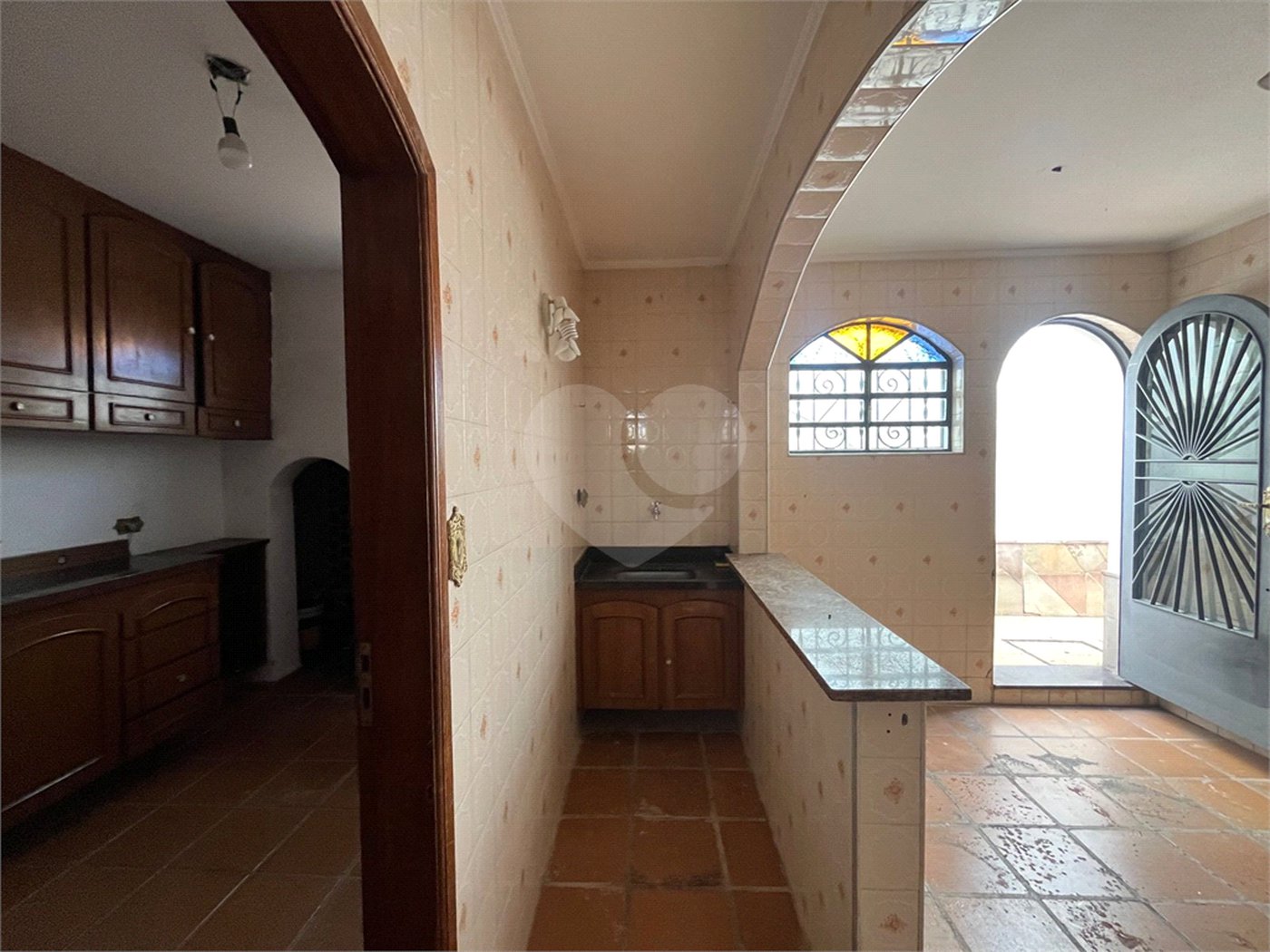Sobrado à venda com 4 quartos, sendo 3 suítes, em Palmas do Tremembé, São Paulo, SP