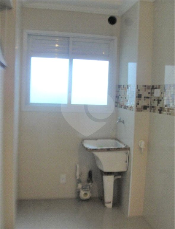 Apartamento à venda com 3 quartos, sendo 1 suíte,  em Vila Carrão, São Paulo, SP