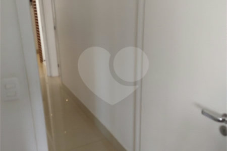 Apartamento à venda com 3 quartos, sendo 1 suíte,  no Centro, São Bernardo do Campo, SP