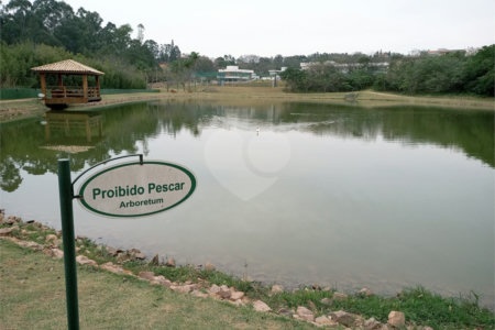 Terreno à venda no condomínio Residencial Arboretum, Vinhedo - SP