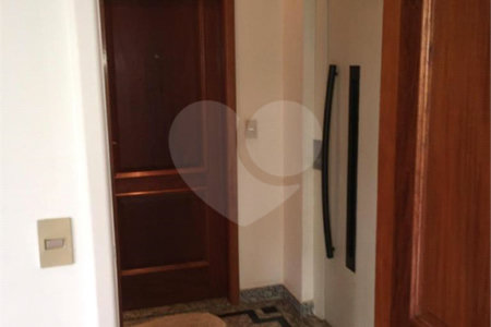 Apartamento à venda com 4 quartos, sendo 2 suítes,  em Vila Andrade, São Paulo, SP