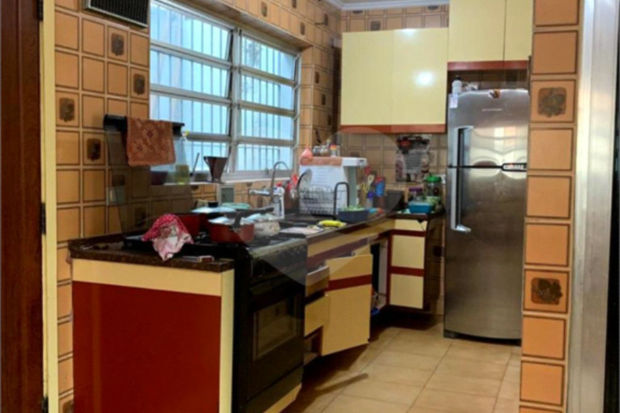 Sobrado à venda com 3 quartos, sendo 1 suíte, em Vila Guilherme, São Paulo, SP