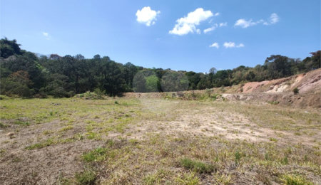 Terreno à venda em Parque Fernão Dias, Atibaia, SP