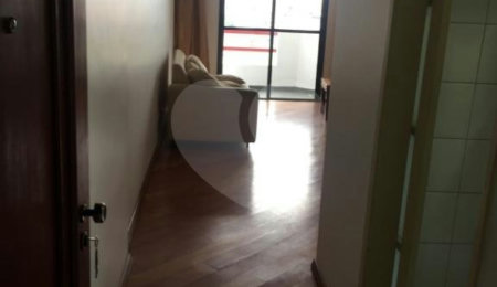 Apartamento à venda com 3 quartos, sendo 1 suíte,  em Vila Andrade, São Paulo, SP