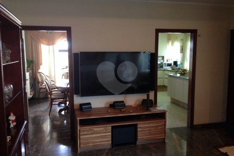 Casa à venda com 3 quartos, sendo 1 suíte, em Vila Maria, São Paulo, SP