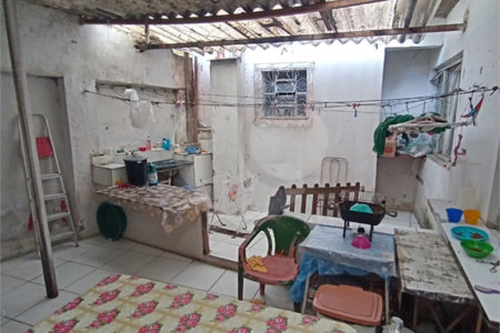 Casa à venda com 4 quartos em Campo Grande, Rio de Janeiro, RJ