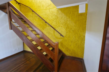 Casa/Sobrado a venda no Timburis em São Carlos