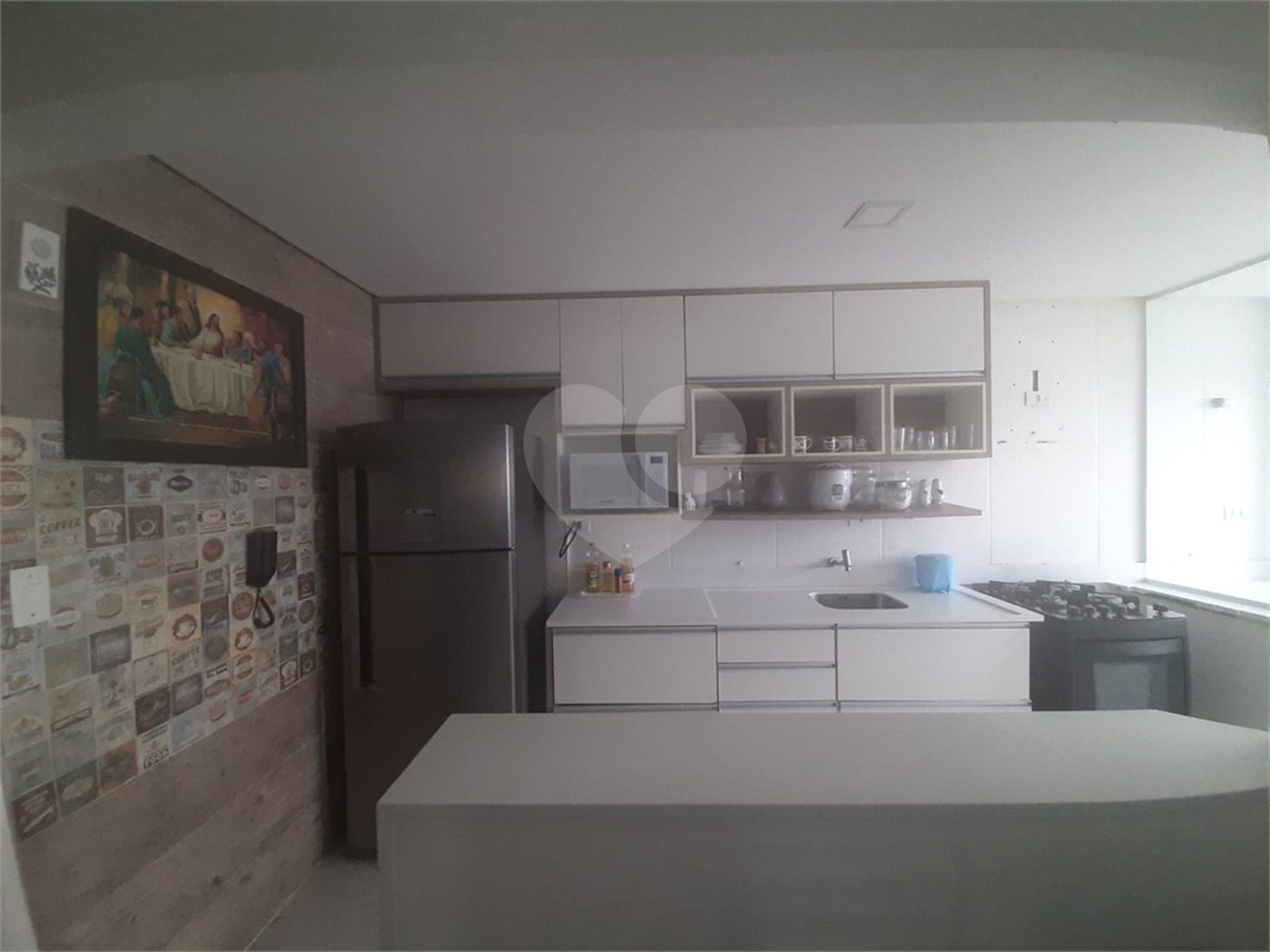 Apartamento à venda com 2 quartos, sendo 1 suíte,  no Centro, Mongaguá, SP