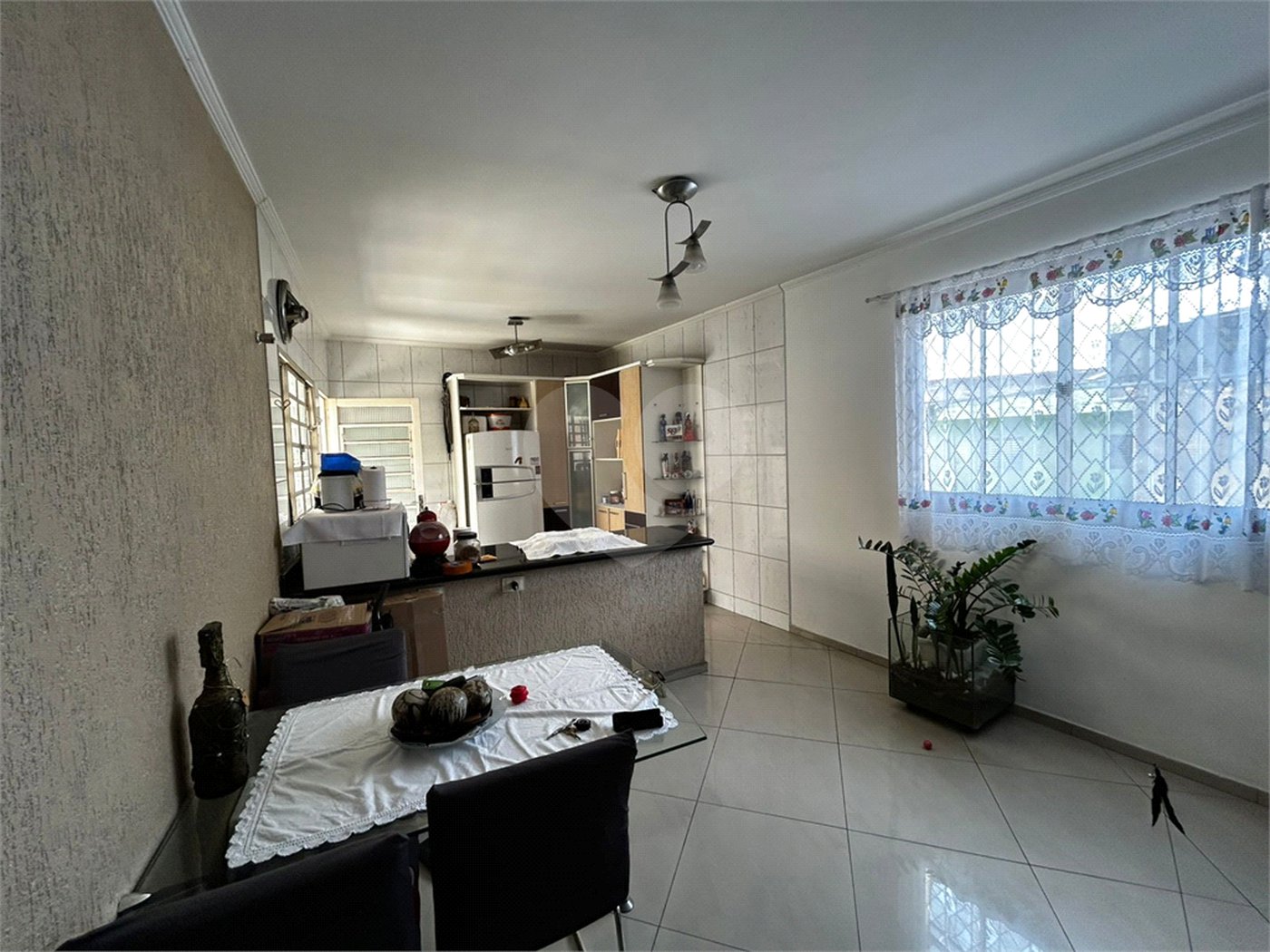 Casa à venda com 4 quartos, sendo 2 suítes, em Vila Buenos Aires, São Paulo, SP