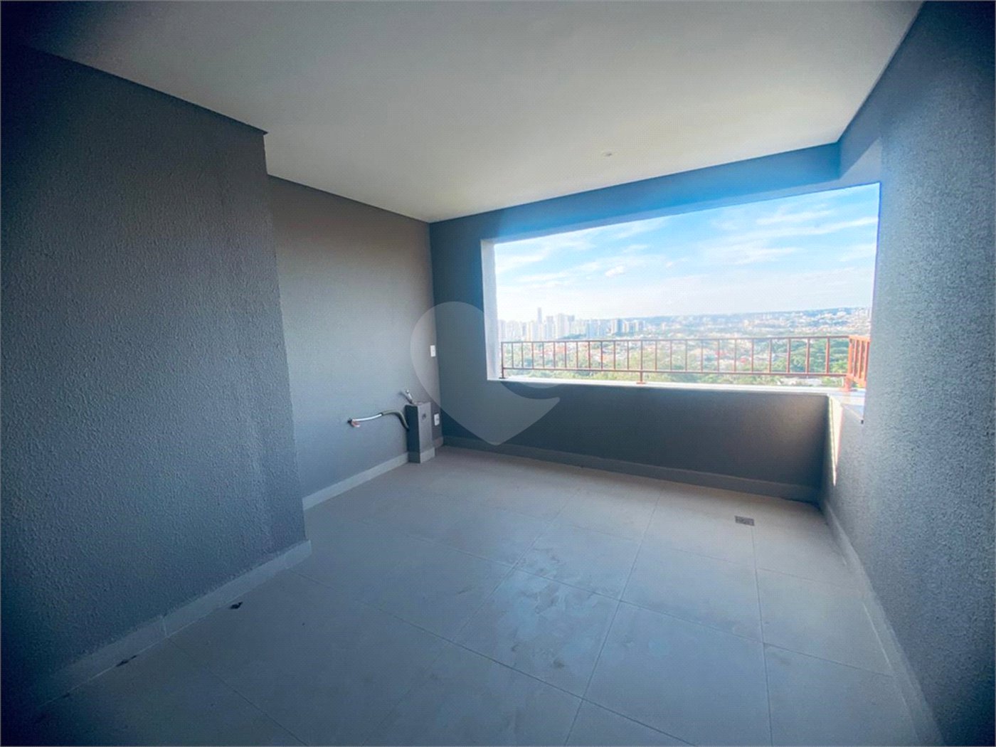 Apartamento para alugar com 3 quartos, sendo 1 suíte, em Jardim Maria José, Votorantim, SP