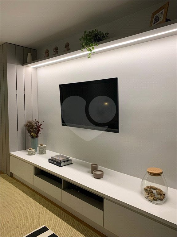 Apartamento à venda com 3 quartos, sendo 1 suíte, em Santana, São Paulo, SP