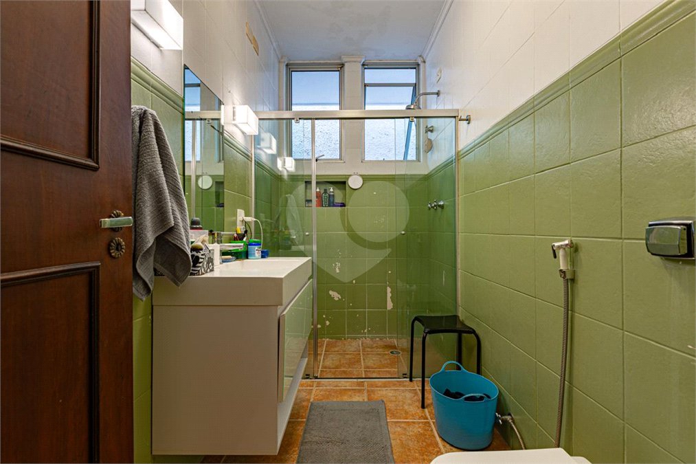 Sobrado à venda com 3 quartos, sendo 1 suíte, em Alto da Boa Vista, São Paulo, SP