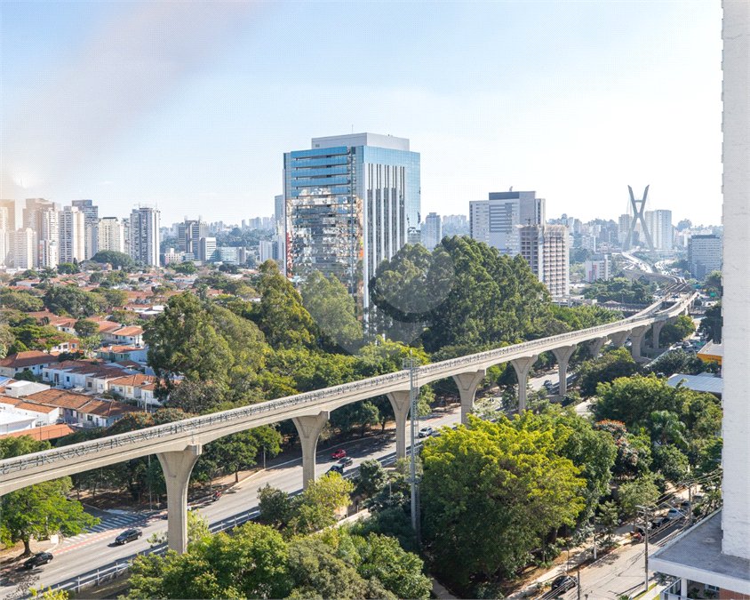 Apartamento à venda com 2 suítes em Brooklin, São Paulo, SP