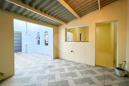 Casa à venda com 3 quartos, sendo 1 suíte, no Centro, Itapetininga, SP