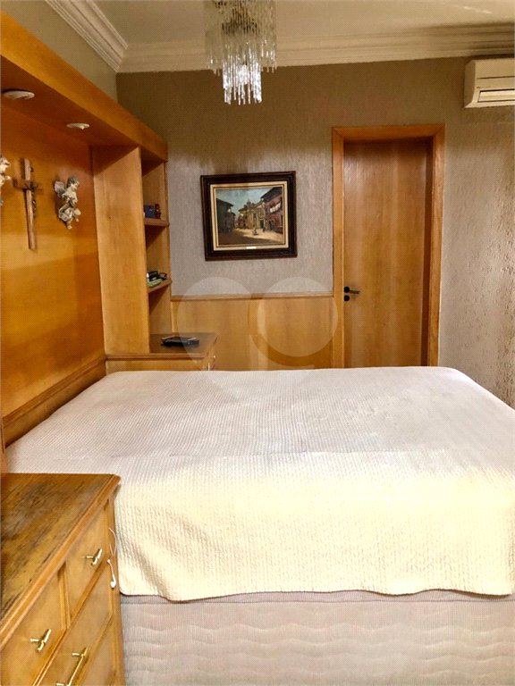 Apartamento à venda com 3 quartos, sendo 1 suíte, em Vila Azevedo, São Paulo, SP