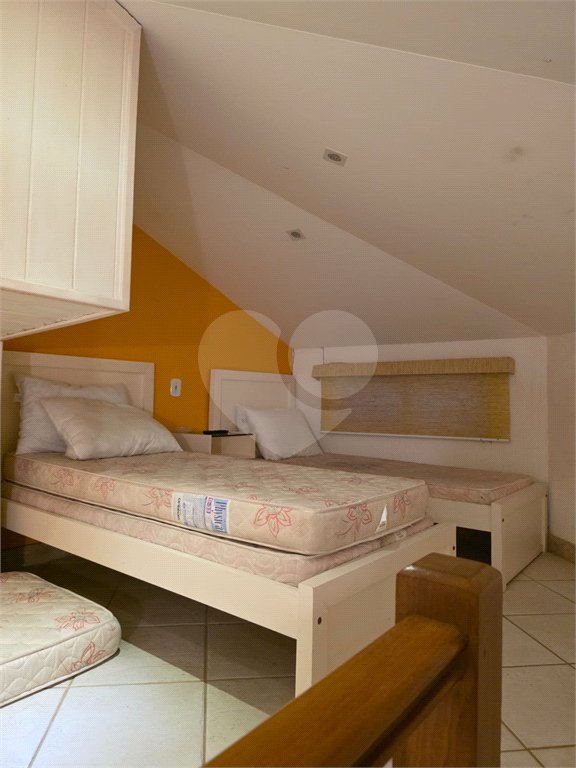 Casa à venda com 5 quartos, sendo 1 suíte,  em Praia Rasa, Armação dos Búzios, RJ