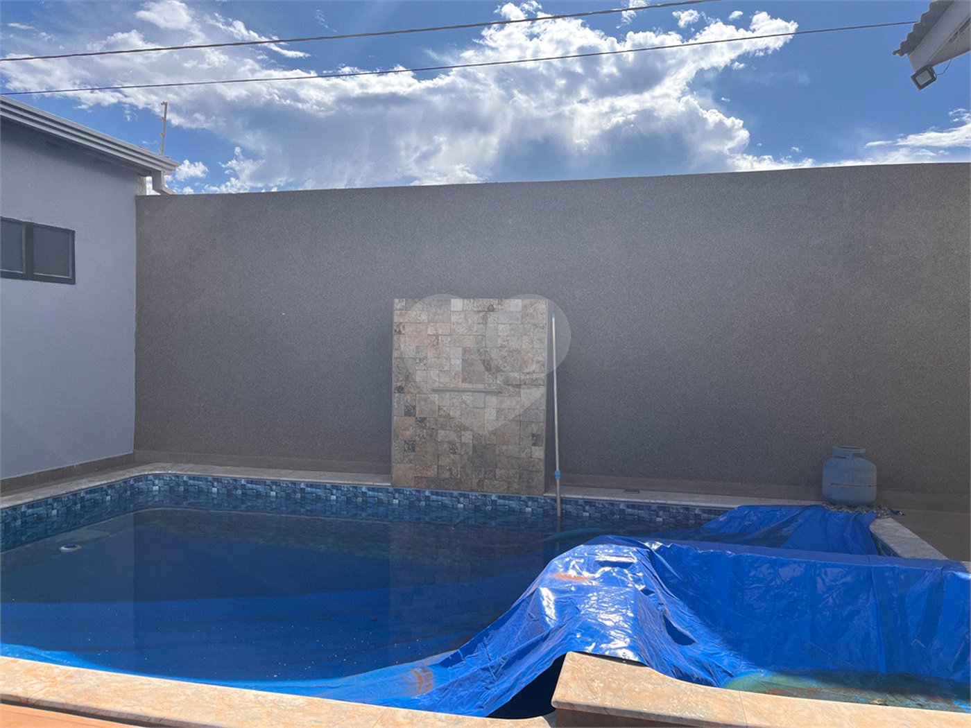 Casa à venda com 3 quartos em Ipê, Três Lagoas, MS