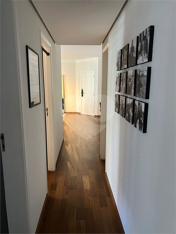 Apartamento à venda com 4 quartos, sendo 2 suítes,  em Brooklin Paulista, São Paulo, SP