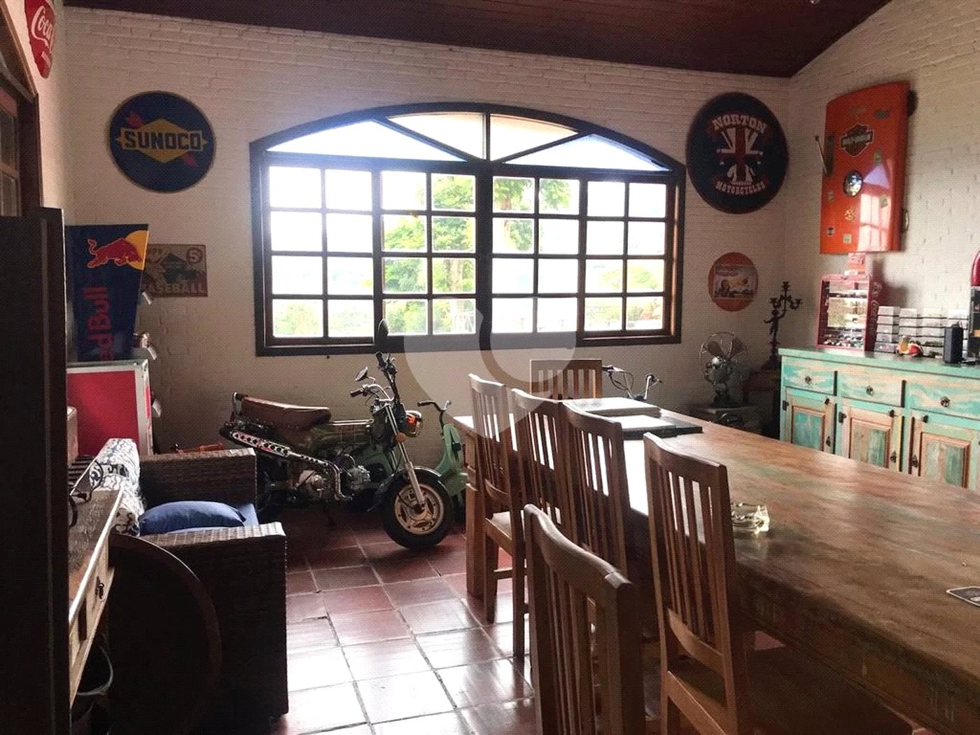 Casa à venda com 5 quartos, sendo 3 suítes, no condomínio Alpes da Cantareira, Mairiporã - SP