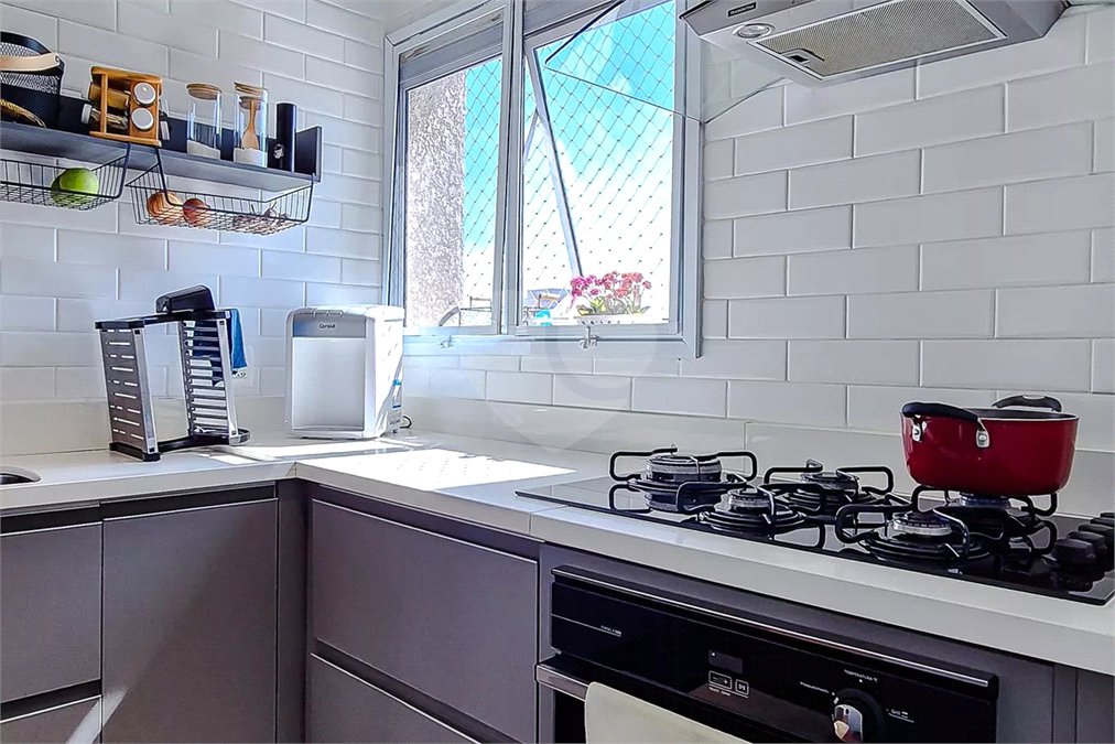 Apartamento à venda com 4 quartos, sendo 3 suítes, em Vila Romana, São Paulo, SP