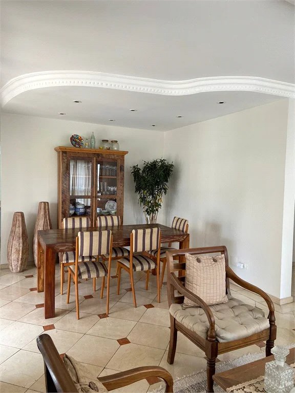 Apartamento à venda com 3 suítes em Vila Andrade, São Paulo, SP
