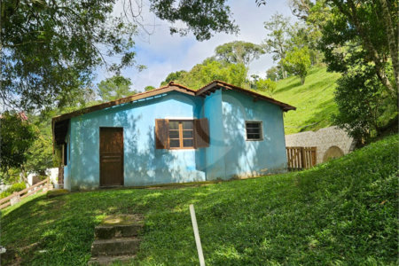 Sítio à venda com 2 quartos, sendo 1 suíte,  em Alto da Serra (mailasqui), São Roque, SP