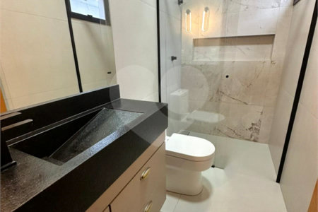 Casa à venda com 3 suítes em Village do Lago, Três Lagoas, MS