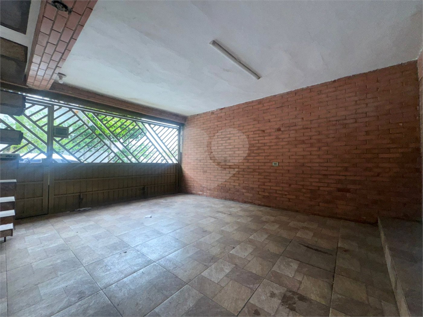 Sobrado à venda com 2 quartos em Vila Antonieta, São Paulo, SP