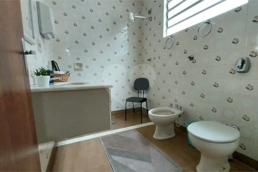 Venda Casa / Comercial - no Bairro Cidade Jardim em Piracicaba-SP