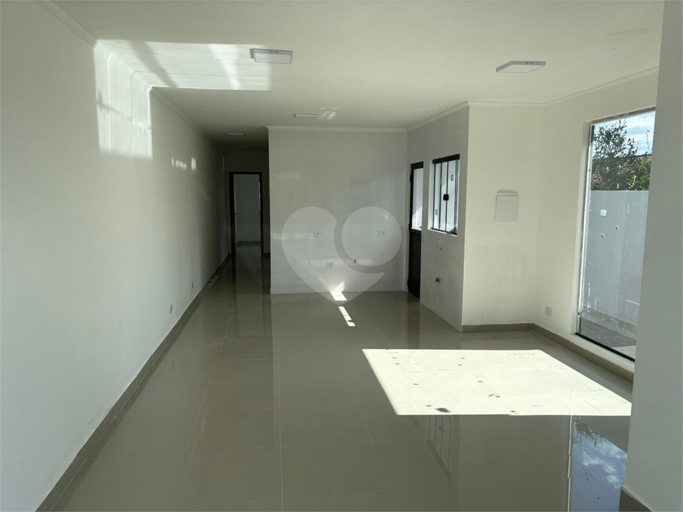 Casa à venda com 2 quartos, sendo 1 suíte, em Jardim Nova Suiça, Piracaia, SP