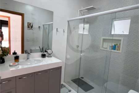 Casa à venda com 3 quartos, sendo 1 suíte, no condomínio Cond Laguna, Indaiatuba - SP