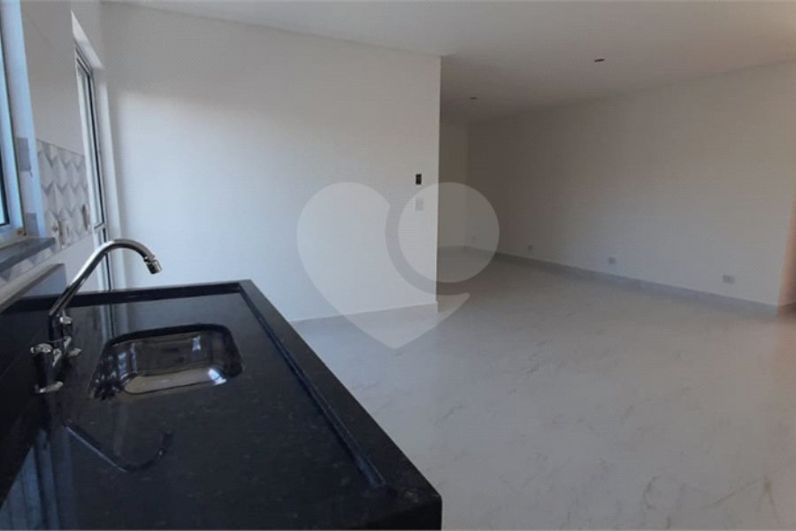 Apartamento à venda com 2 quartos em Tremembé, São Paulo, SP