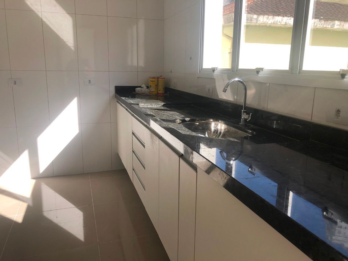 Village com 2 dormitórios à venda, 114 m² por R$ 650.000,00 - Marapé - Santos/SP