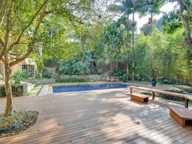 Casa à venda com 5 suítes no condomínio Chácara Flora, São Paulo - SP